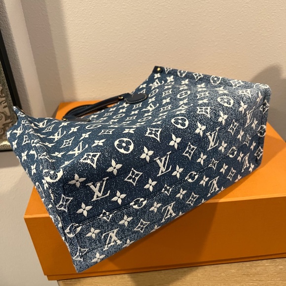 Sold ❌ New▪️Louis Vuitton Denim Onthego MM - Picture 9 of 15